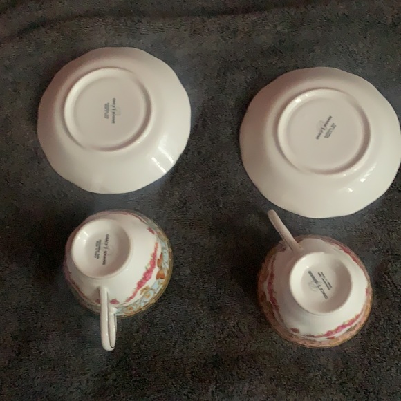 Tea cups/plates - Picture 3 of 4